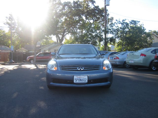 Infiniti G35 2005 photo 1