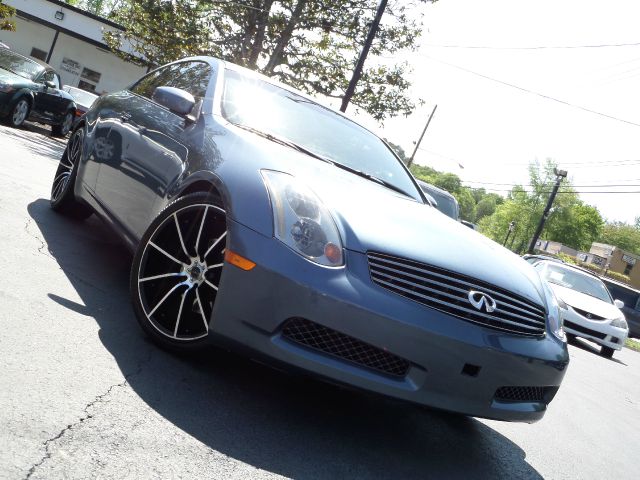 Infiniti G35 2005 photo 3