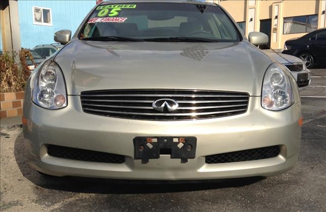 Infiniti G35 2005 photo 4