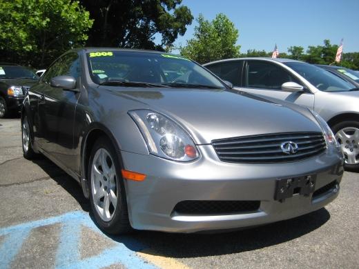 Infiniti G35 SE King Cab 2WD Unspecified