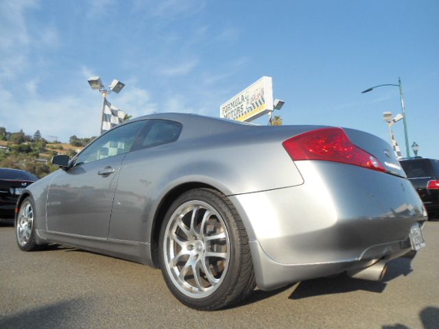 Infiniti G35 2005 photo 3