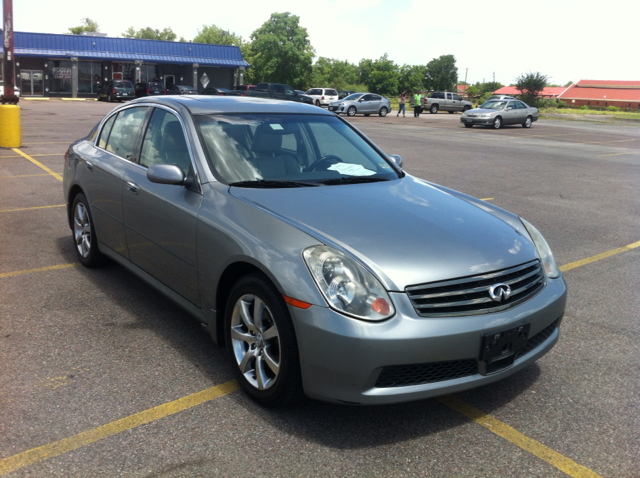 Infiniti G35 2005 photo 1