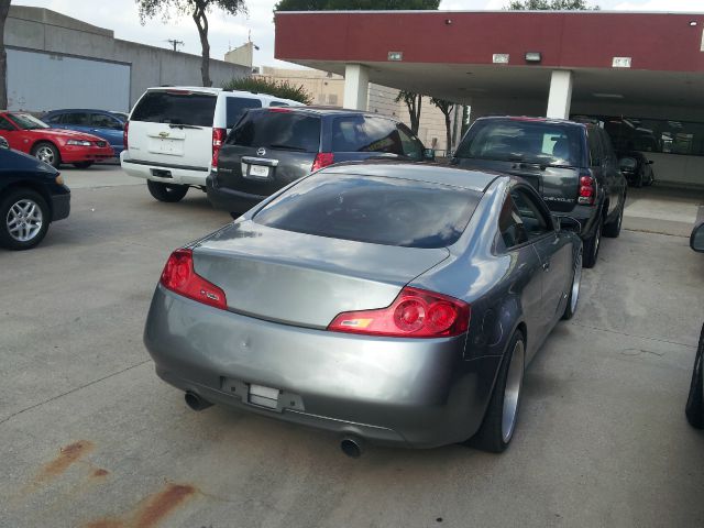 Infiniti G35 2006 photo 2