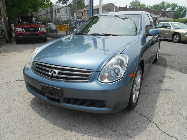 Infiniti G35 2006 photo 12