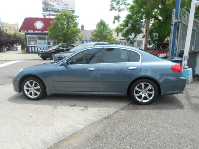 Infiniti G35 2006 photo 18