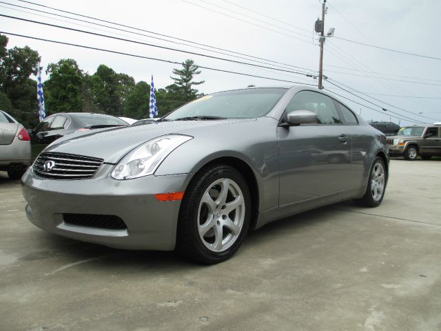 Infiniti G35 2006 photo 1