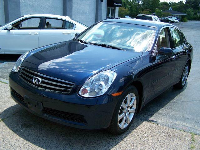 Infiniti G35 2006 photo 1