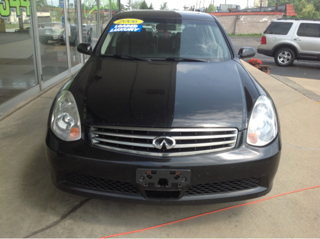 Infiniti G35 2006 photo 9