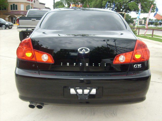 Infiniti G35 2006 photo 3