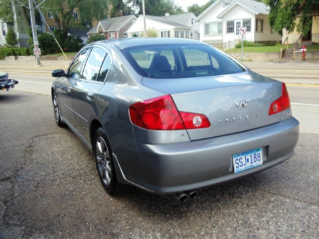 Infiniti G35 2006 photo 4