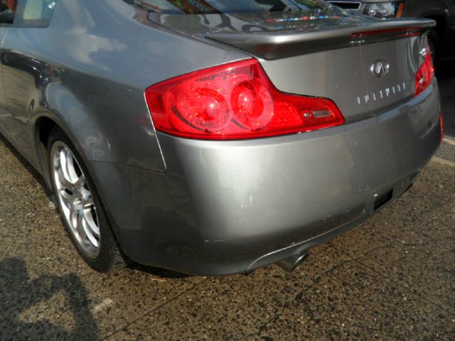 Infiniti G35 2006 photo 22