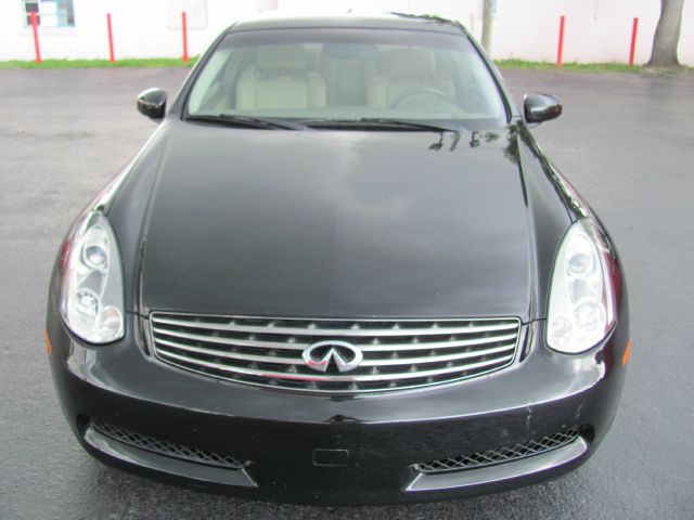 Infiniti G35 2006 photo 3