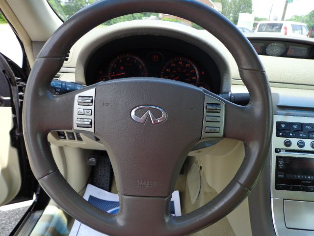 Infiniti G35 2006 photo 11