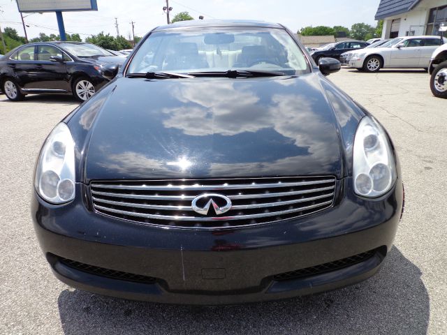 Infiniti G35 2006 photo 14