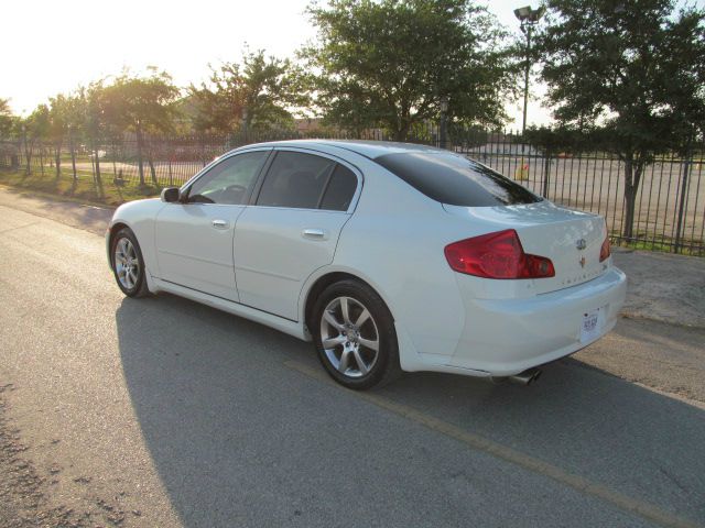 Infiniti G35 2006 photo 1