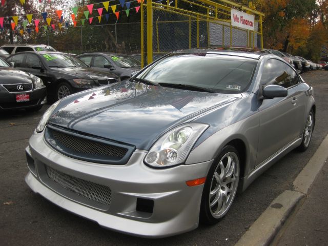 Infiniti G35 2006 photo 2