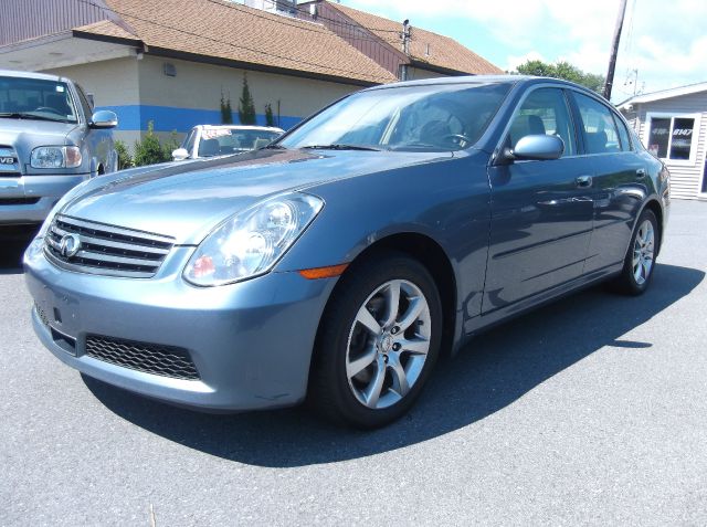 Infiniti G35 2006 photo 1