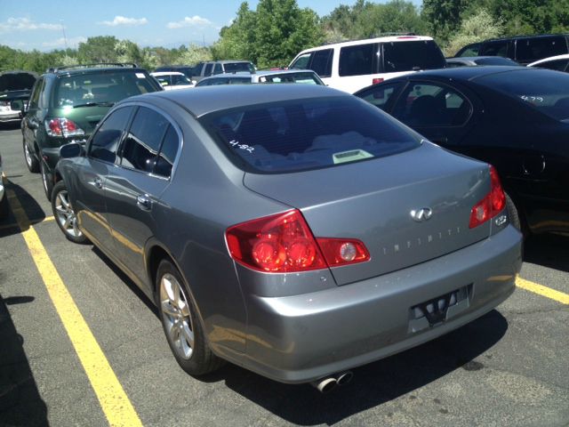 Infiniti G35 2006 photo 1