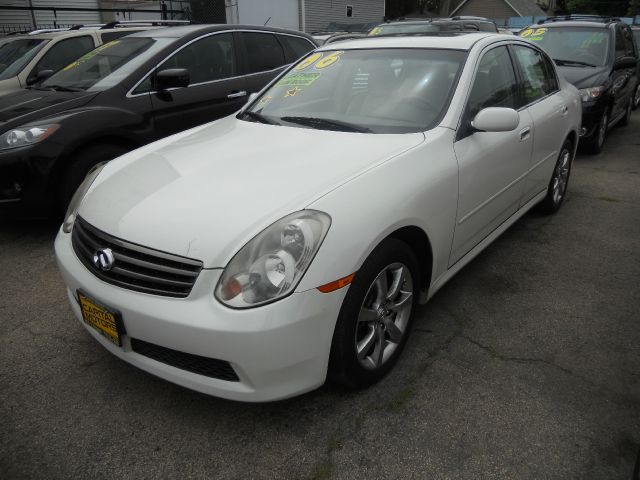 Infiniti G35 2006 photo 4