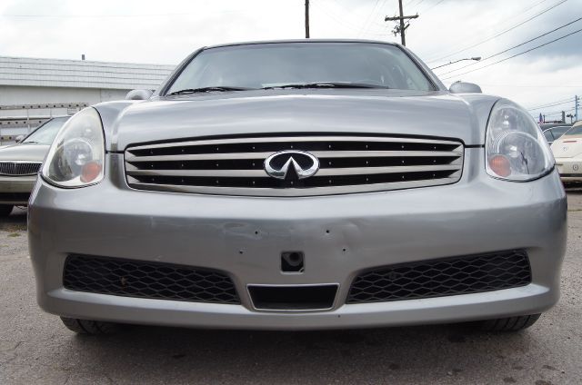 Infiniti G35 2006 photo 1