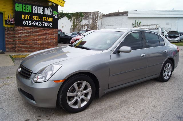 Infiniti G35 2006 photo 4