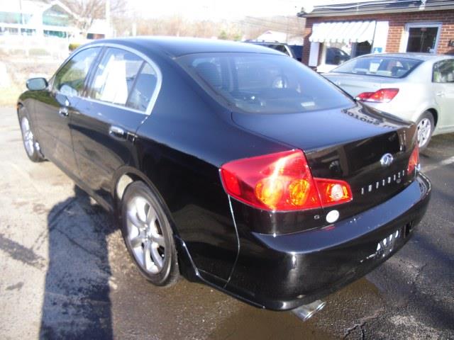 Infiniti G35 2006 photo 2