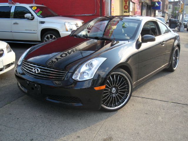 Infiniti G35 2007 photo 3