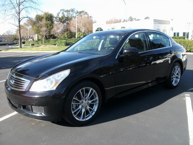 Infiniti G35 XLS Utility Pickup 4D Sedan