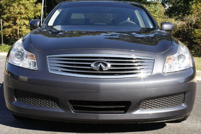 Infiniti G35 2007 photo 2