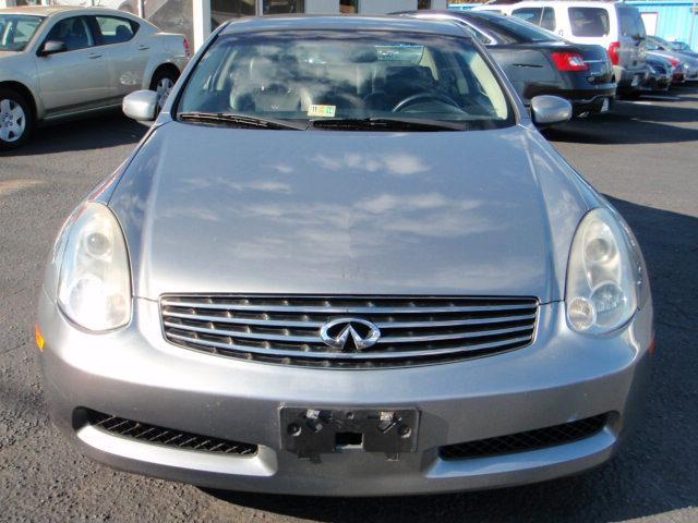 Infiniti G35 2007 photo 3