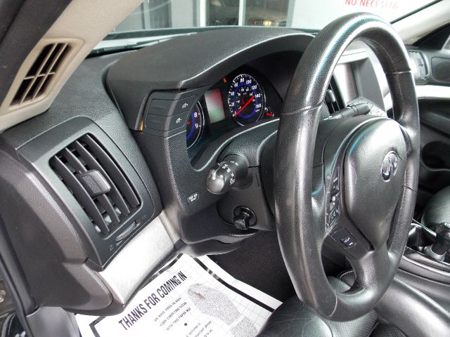 Infiniti G35 2007 photo 40