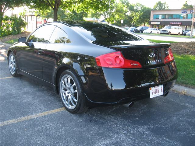 Infiniti G35 2007 photo 3