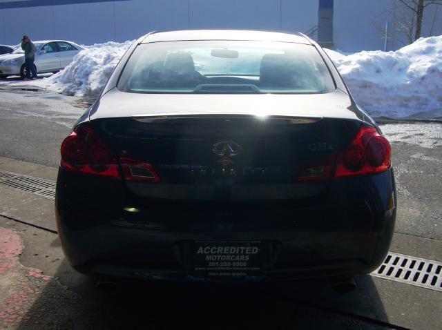 Infiniti G35 2007 photo 5