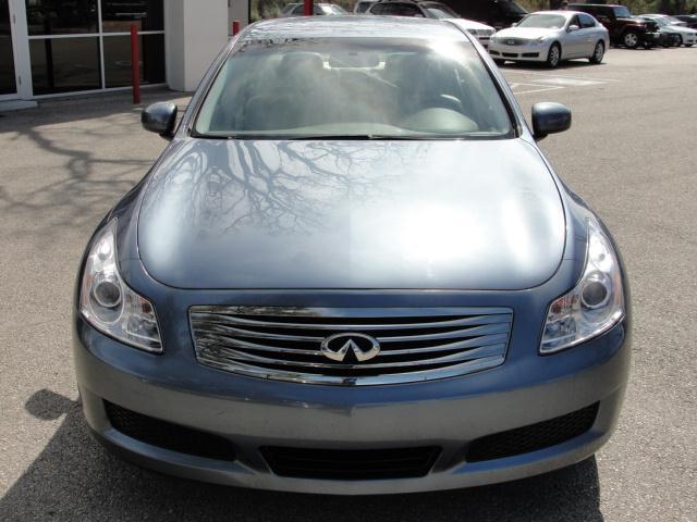 Infiniti G35 2007 photo 4