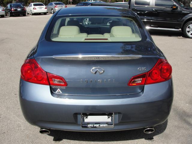 Infiniti G35 2007 photo 5