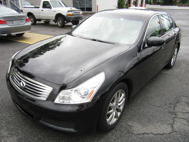 Infiniti G35 2007 photo 4