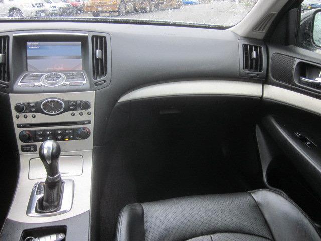 Infiniti G35 2007 photo 2