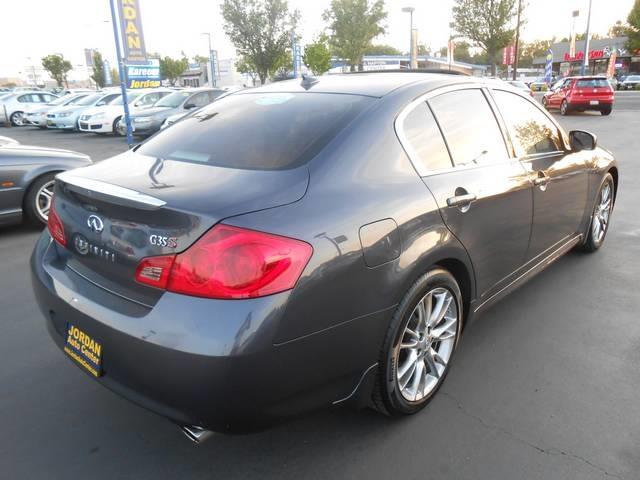 Infiniti G35 2007 photo 15