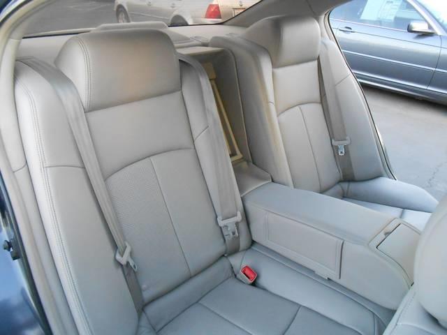 Infiniti G35 2007 photo 4