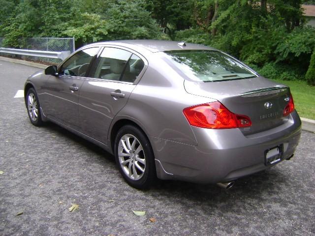 Infiniti G35 2007 photo 1