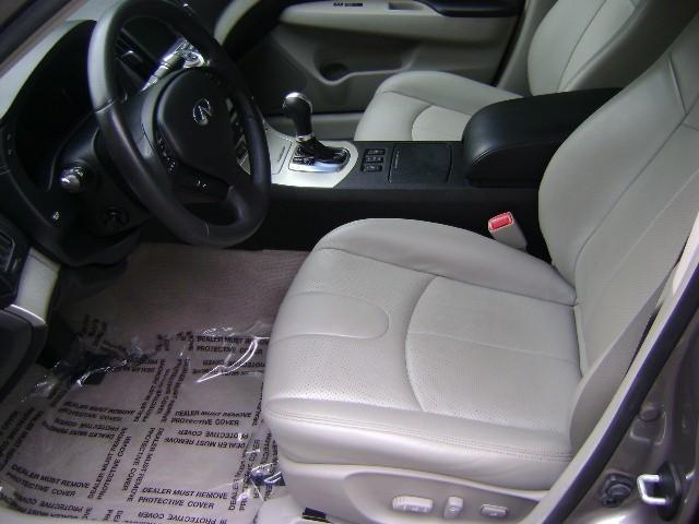 Infiniti G35 2007 photo 3