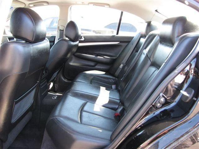 Infiniti G35 2007 photo 4