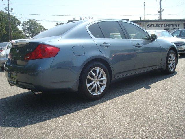 Infiniti G35 2007 photo 2