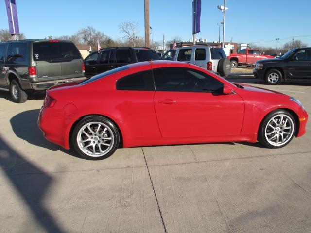 Infiniti G35 2007 photo 3