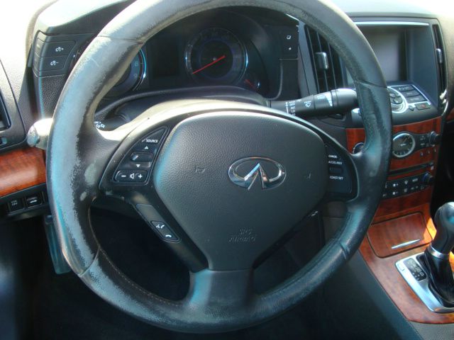 Infiniti G35 2007 photo 2