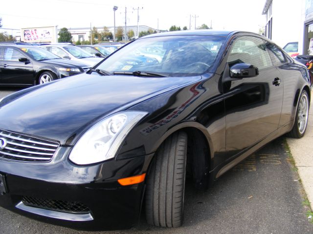 Infiniti G35 2007 photo 2