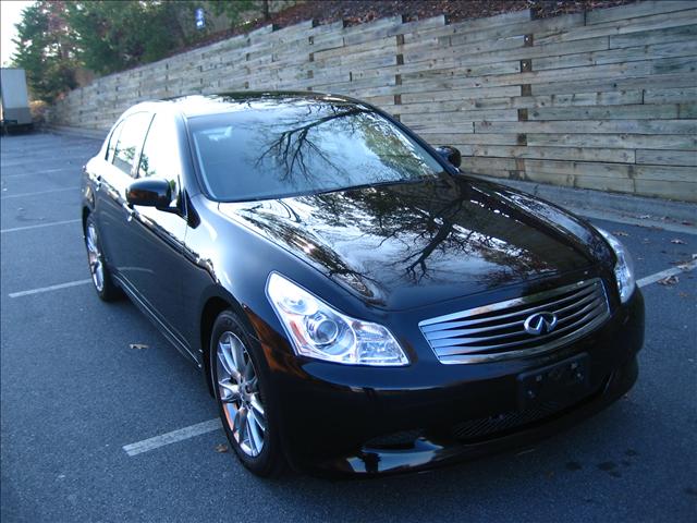 Infiniti G35 2007 photo 2