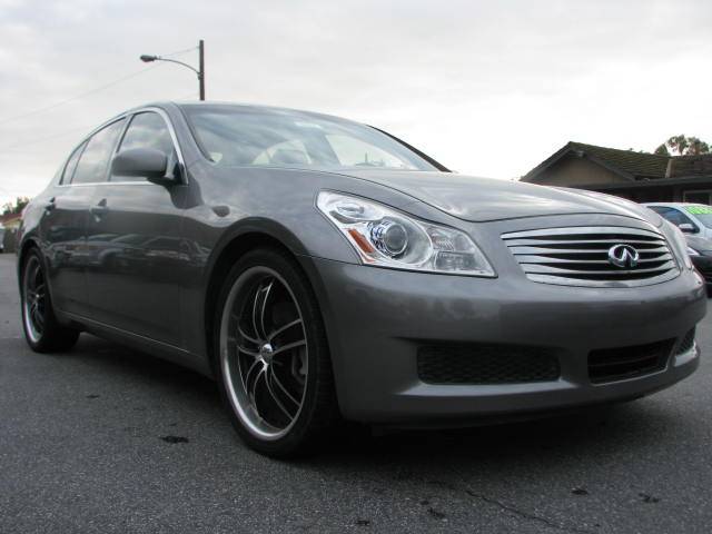 Infiniti G35 2007 photo 3