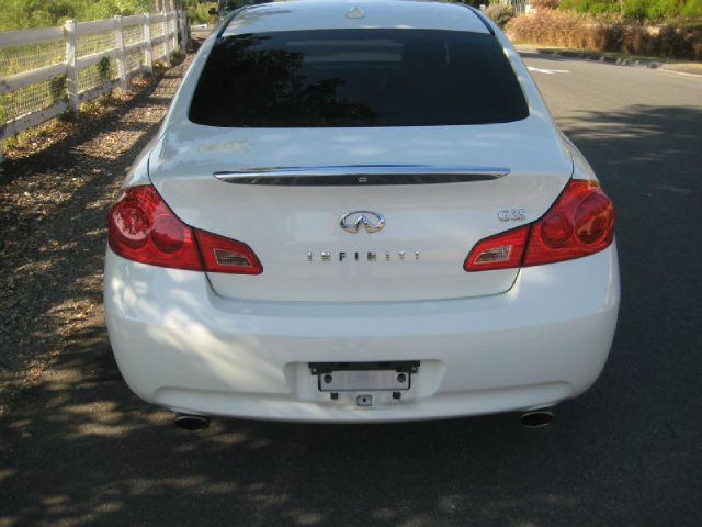 Infiniti G35 2007 photo 3