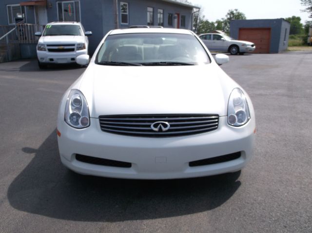 Infiniti G35 2007 photo 10